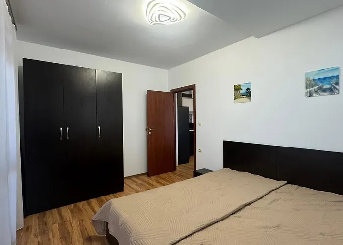 Bratanov Siana 5 Apartament *