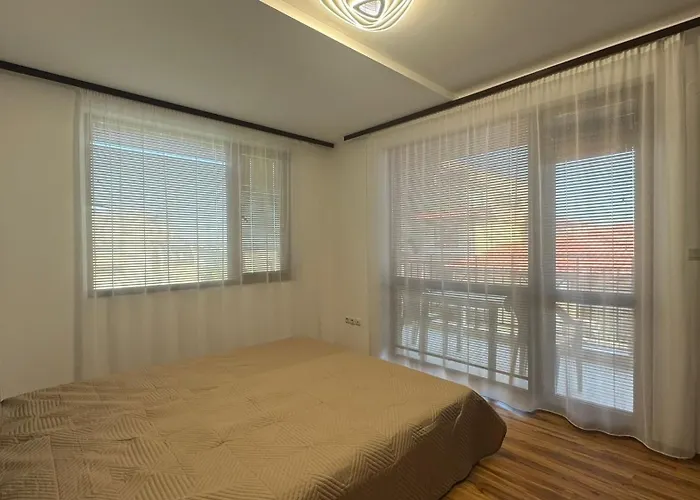 Bratanov Siana 5 Apartament Święty Włas